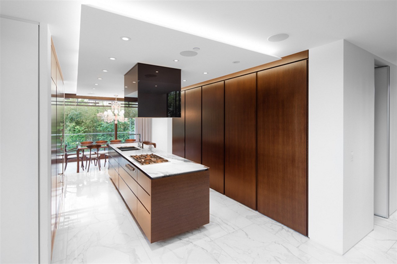 16 6063 IONA DRIVE, Vancouver West 6