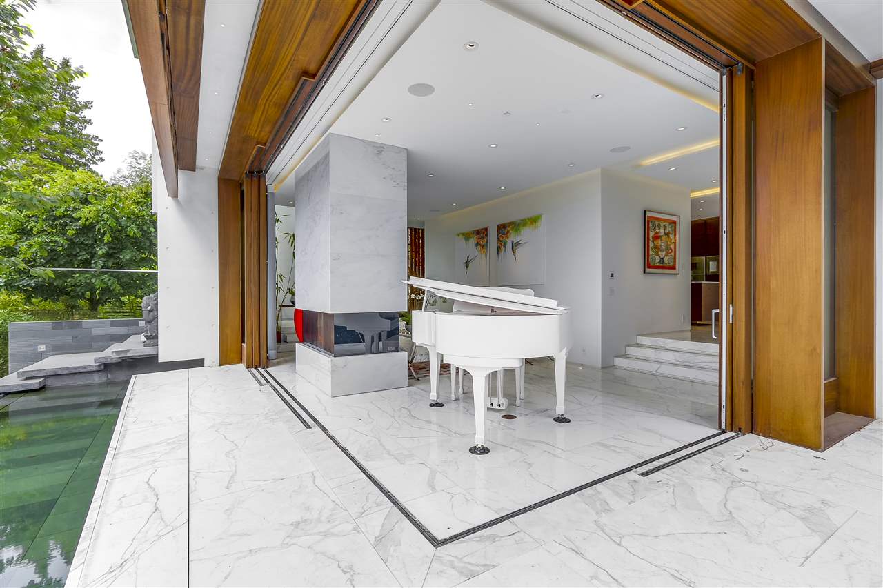 16 6063 IONA DRIVE, Vancouver West 7