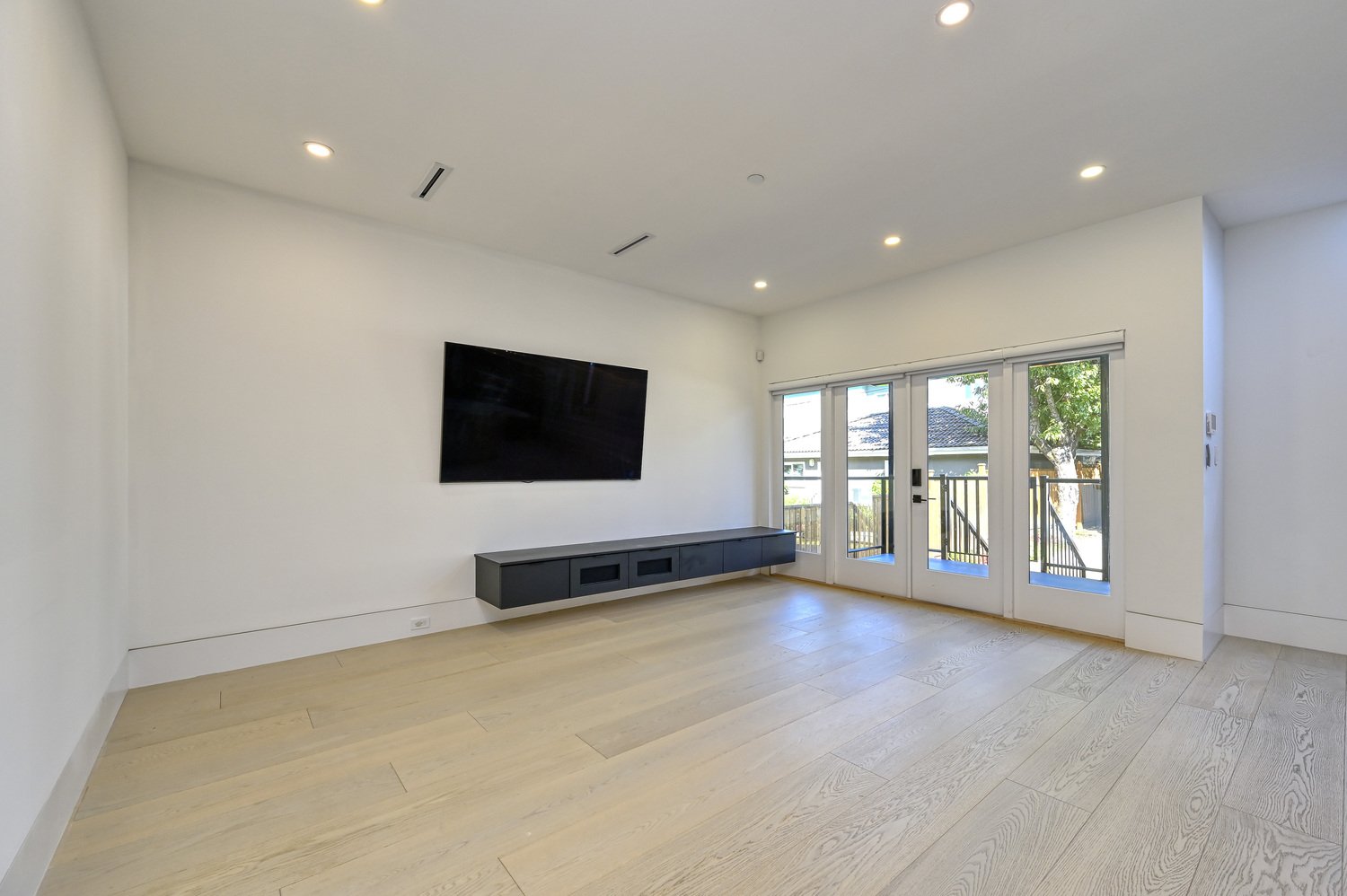 1955 W 42nd Avenue, Vancouver 11