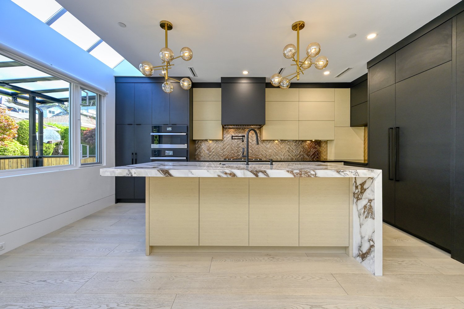 1955 W 42nd Avenue, Vancouver 8