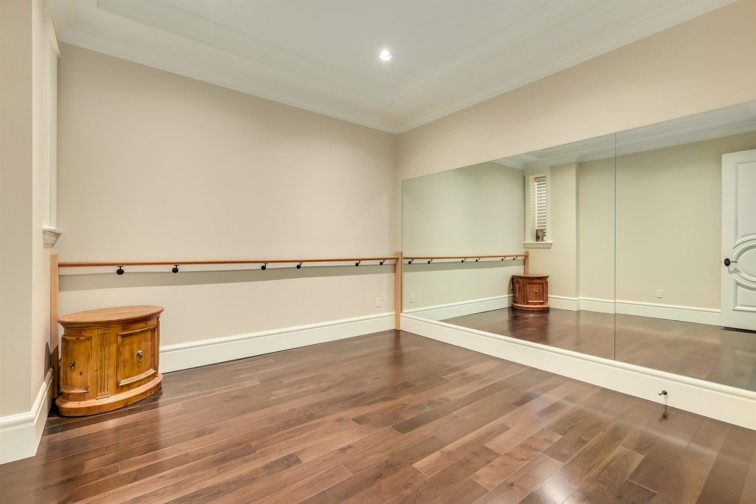 1335 W 26TH AVENUE 32