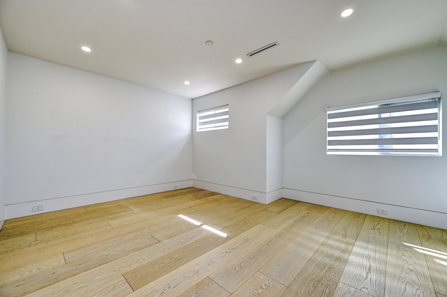 1955 W 42nd Avenue, Vancouver 23