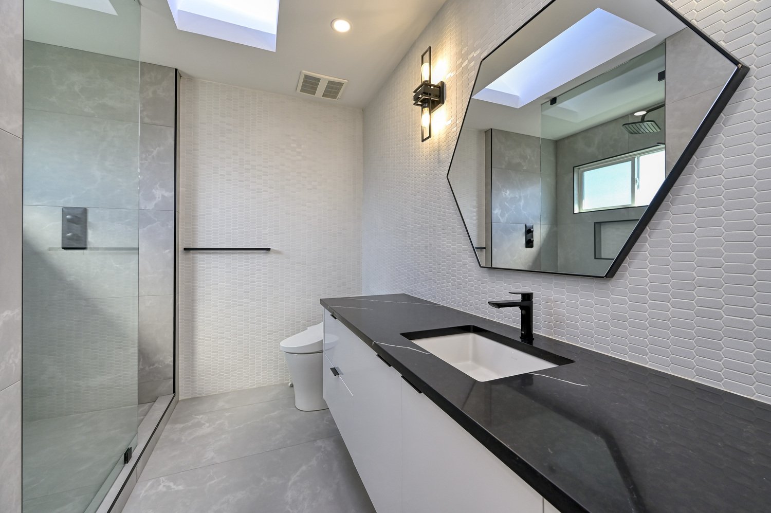 1955 W 42nd Avenue, Vancouver 24