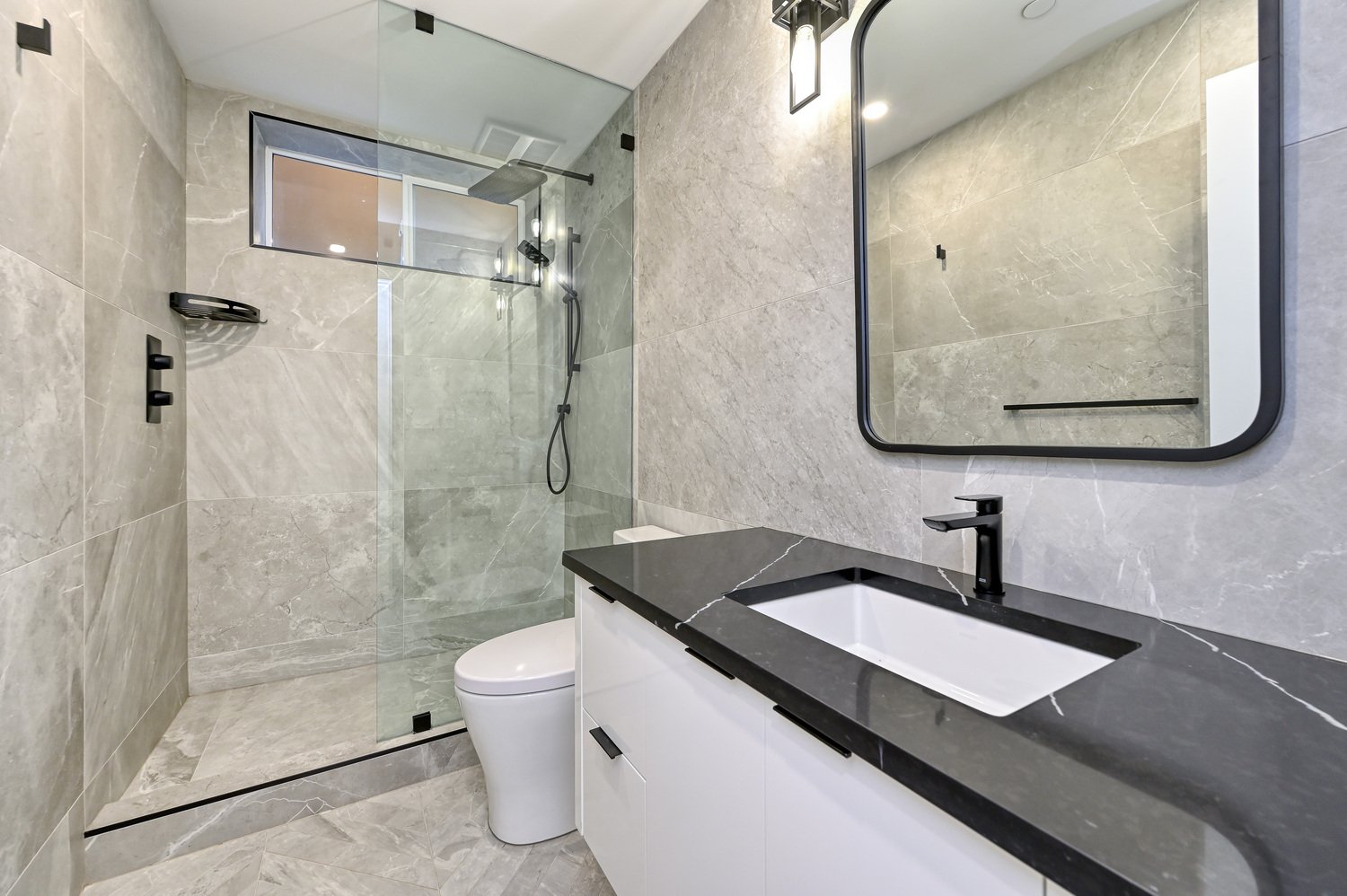 1955 W 42nd Avenue, Vancouver 27