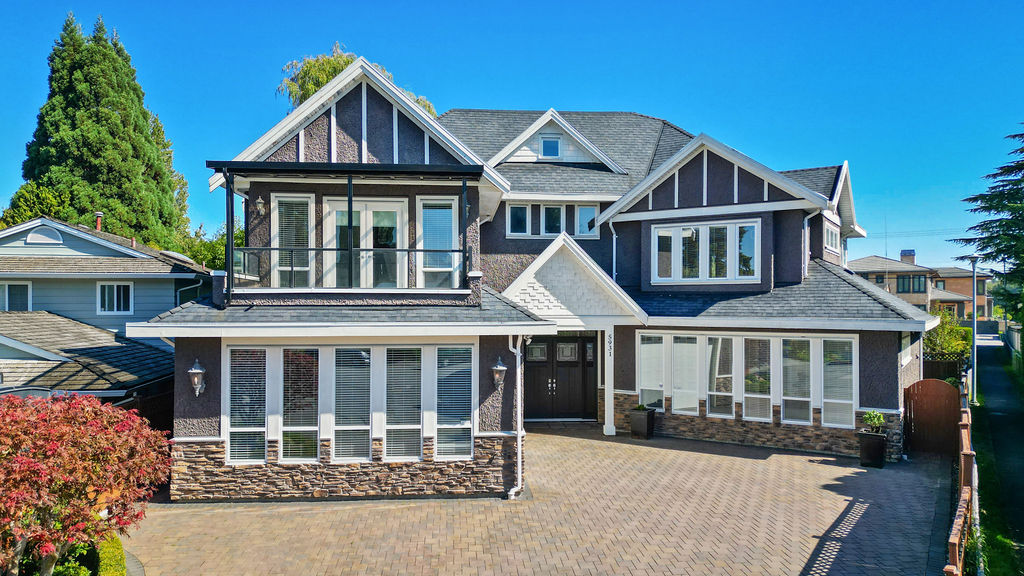 5931 PUFFIN COURT