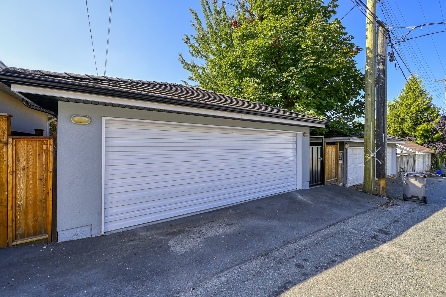 1955 W 42nd Avenue, Vancouver 32