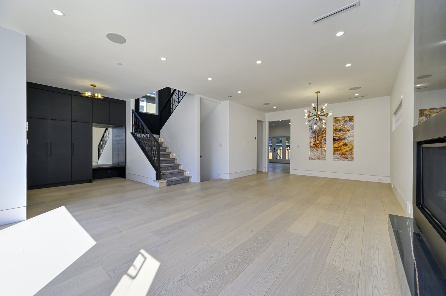 1955 W 42nd Avenue, Vancouver 4