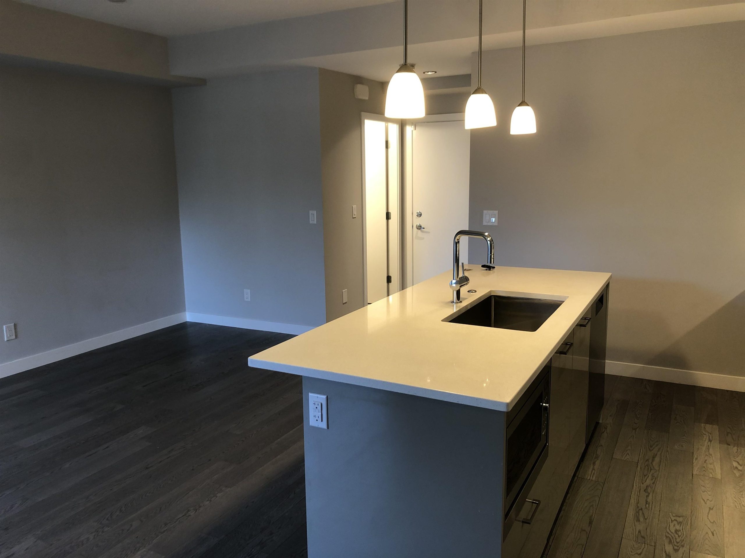 15-7180 Lechow Street, Richmond 4