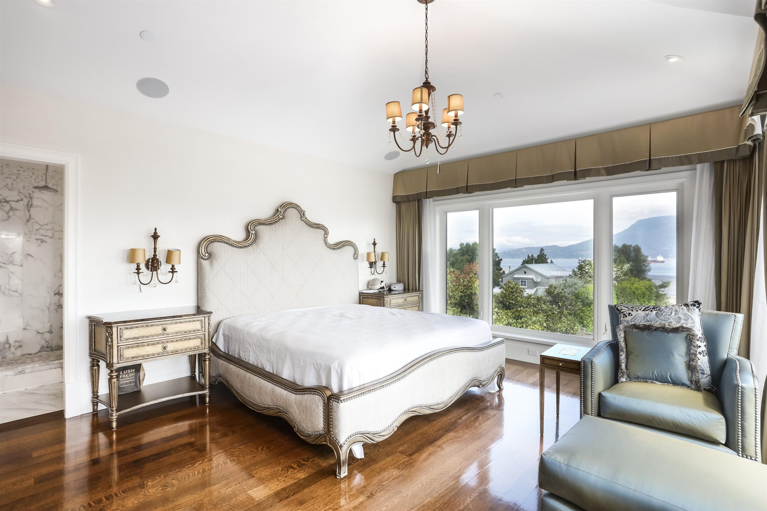 4651 Simpson Avenue, Vancouver 14