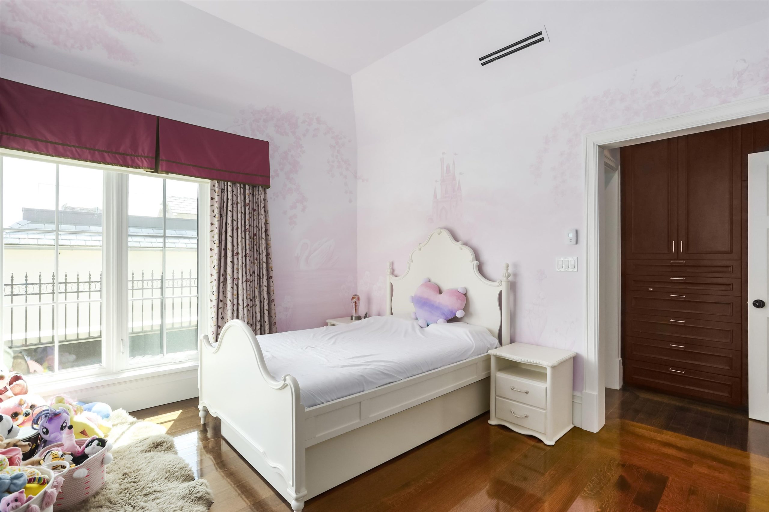 4651 Simpson Avenue, Vancouver 20